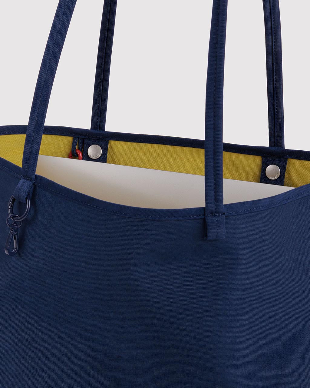 Medium Nylon Reversible Tote - Navy Mix - Image 3