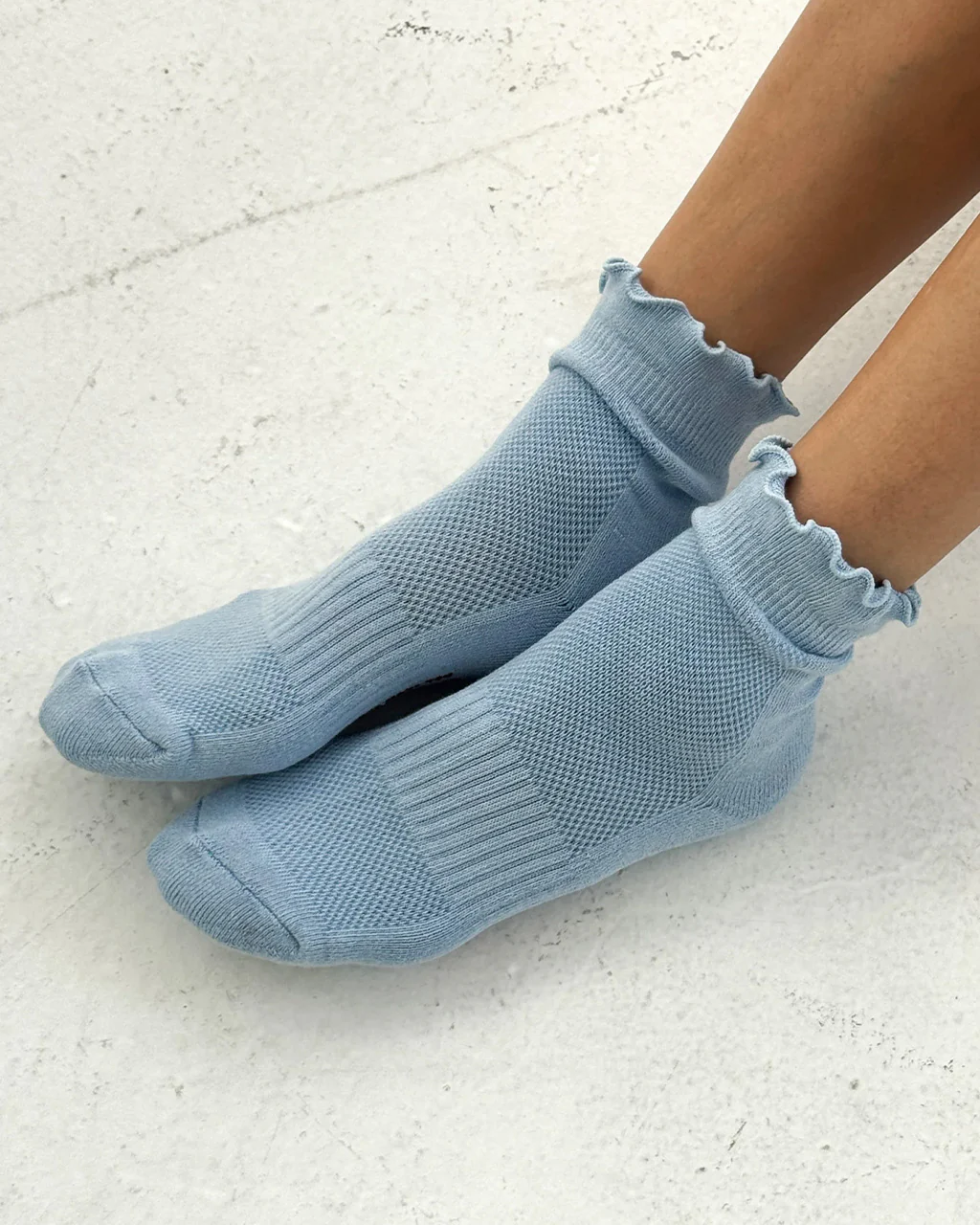 Ruffled Hugger Crew Socks - Periwinkle